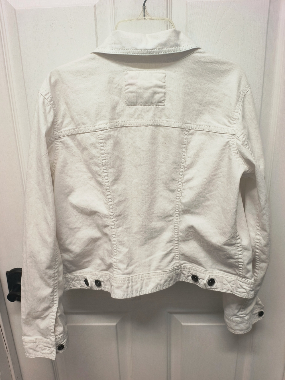 SONOMA White Denim Jean Jacket - Classic Button-Front Style - Picture 3 of 3